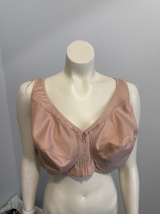 Glamorise Other - Glamorise bra,48 C. Nude